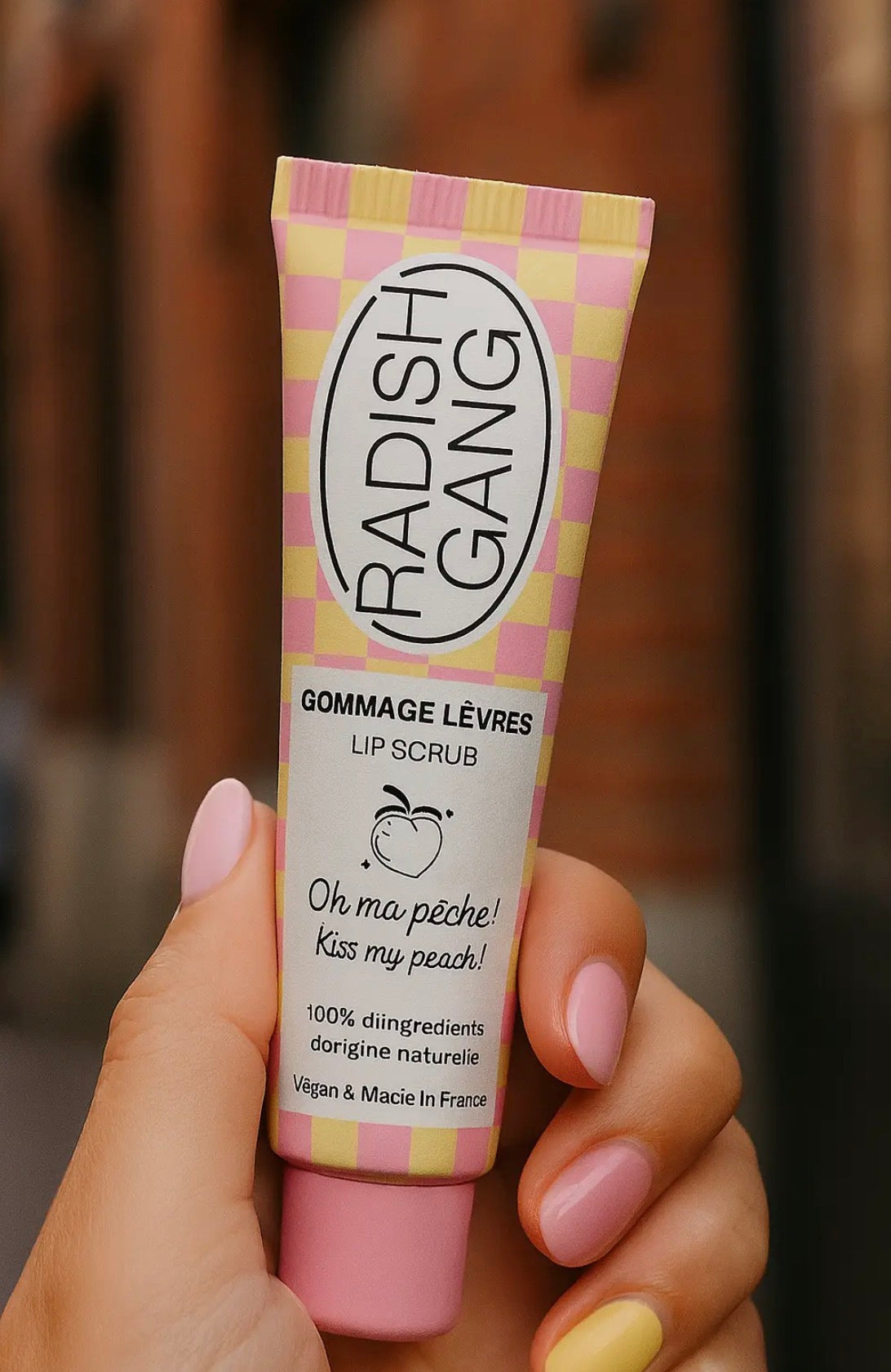 [ Kiss My Peach.] gommage lèvres à la pêche