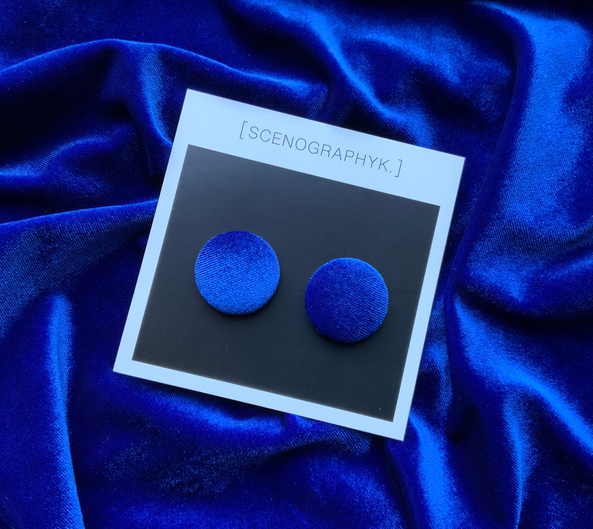 [ B.O ] Velours bleu Klein