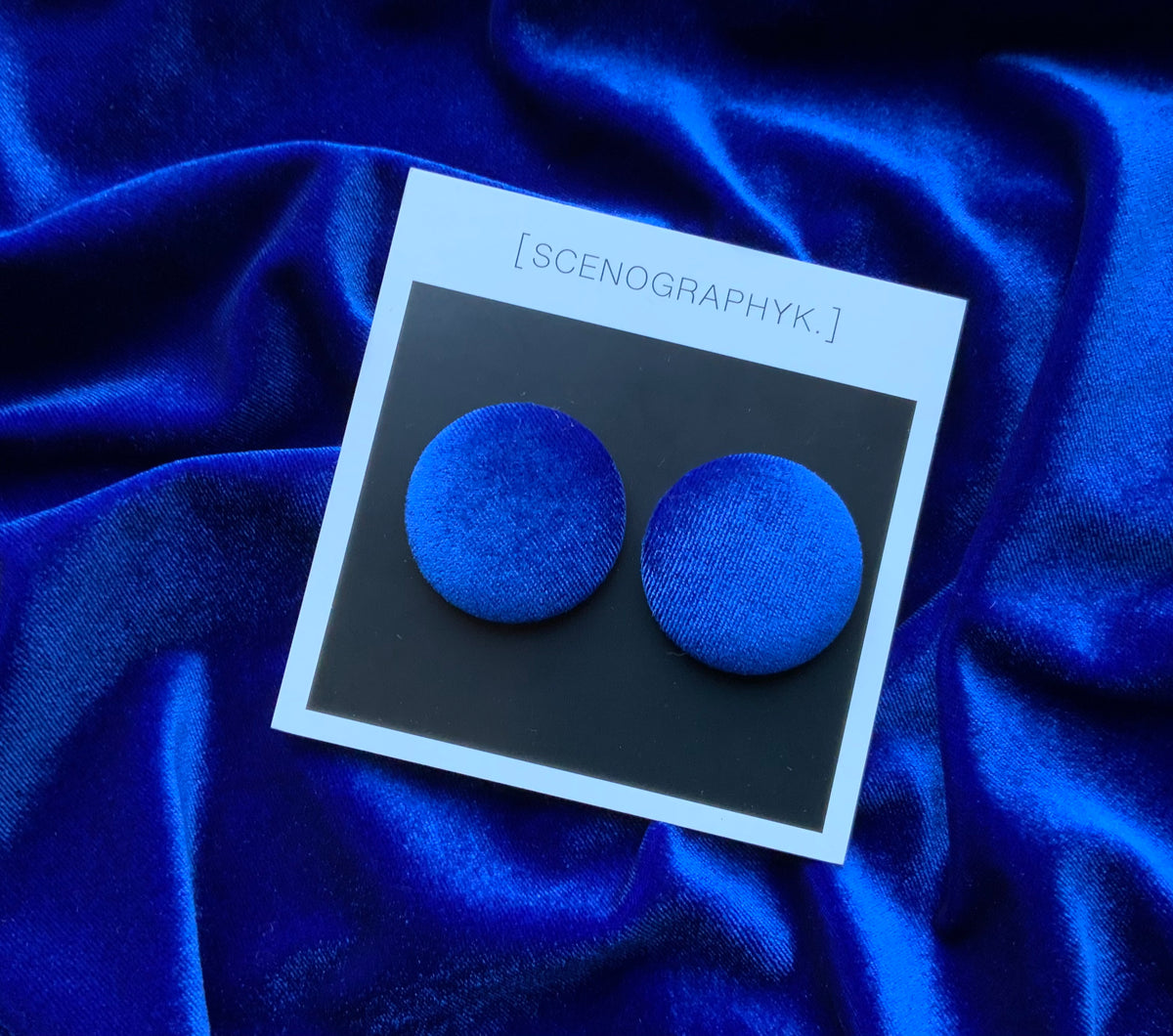 [ B.O ] Velours bleu Klein